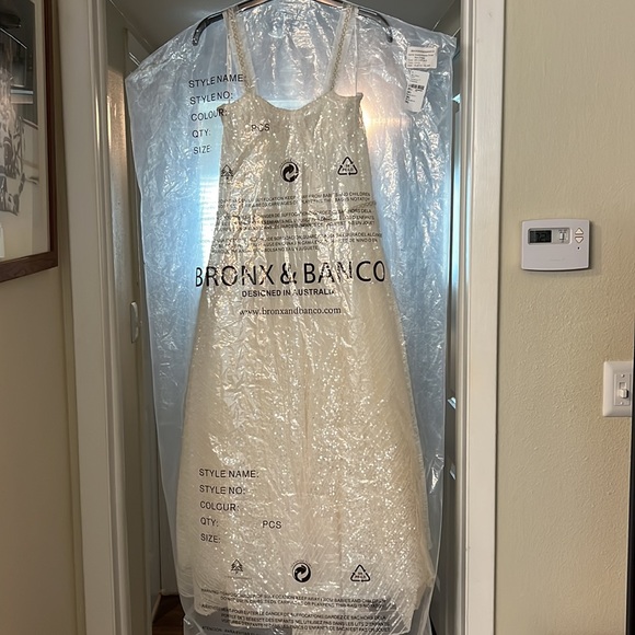 🎉HP! 🎉 ✨NWT✨ Bronx and Banco Mademoiselle Bridal Midi Dress in White - Picture 6 of 11